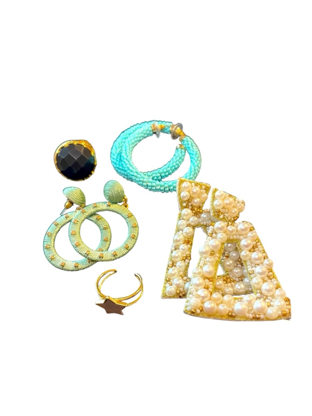 Jewelry Bundle of 2 Rings and 3 Pairs of Earrings